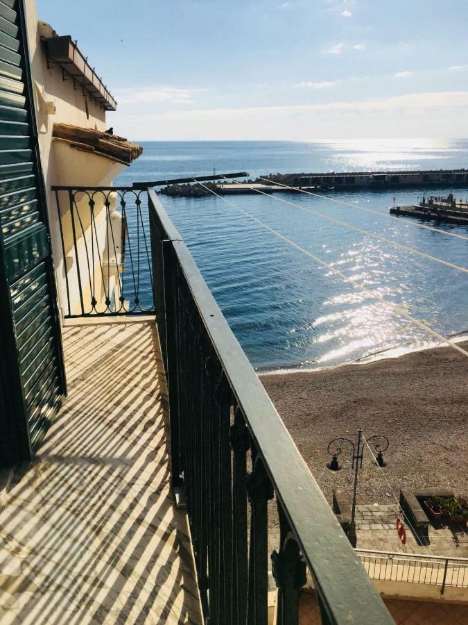 On The Sea Ferienhaus
